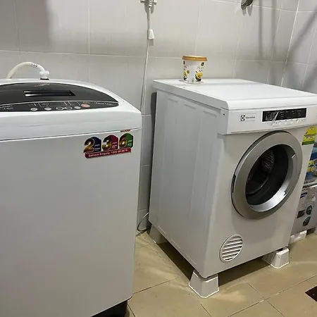 Jk Cozyhome 02 8Pax 100Mbps 2Carparks Kuching Exterior photo