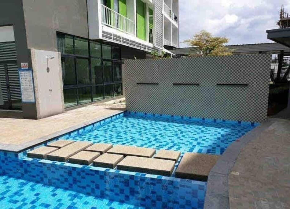 Jk Cozyhome 02 8pax 100mbps 2carparks *